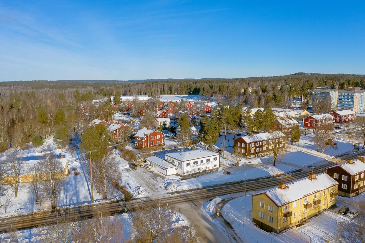 Fagersta Waerdshuset C. Dickens Hotel Bagian luar foto